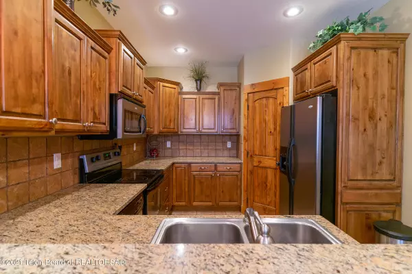 Driggs, ID 83422,715 MORAINE Court #4