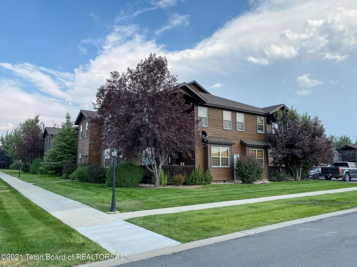 Driggs, ID 83422,715 MORAINE Court #4