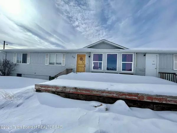 113 WESTWARD Drive, Cokeville, WY 83114