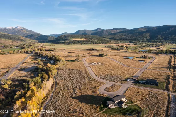 9135 NESTING EAGLES, Victor, ID 83455