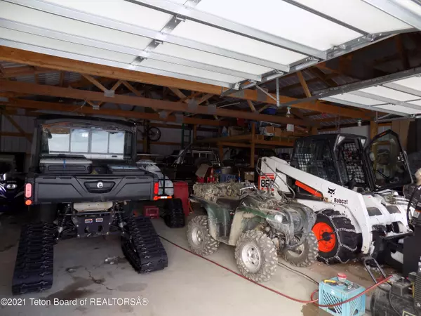 Cora, WY 82925,24 HILL RD