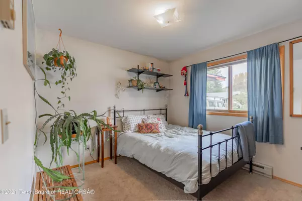 Jackson, WY 83002,3084 RANGEVIEW Drive