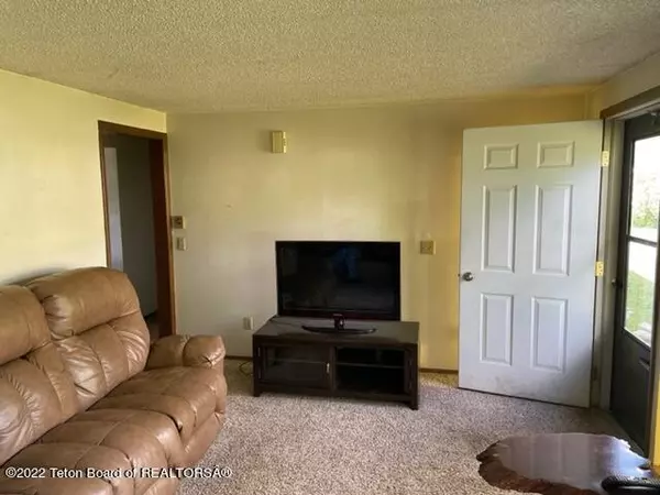 Smoot, WY 83126,99 COTTONWOOD DRIVE