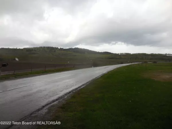 100 WILLOW LANE, Bedford, WY 83112