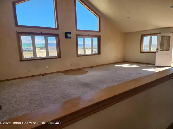 Boulder, WY 82923,99 IROQUOIS Trail