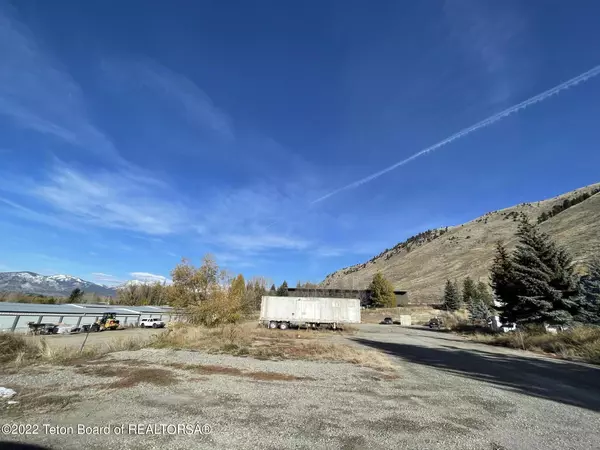 Jackson, WY 83002,605 W DEER Drive