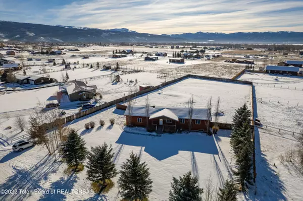 887 THISTLE CREEK Drive, Victor, ID 83455