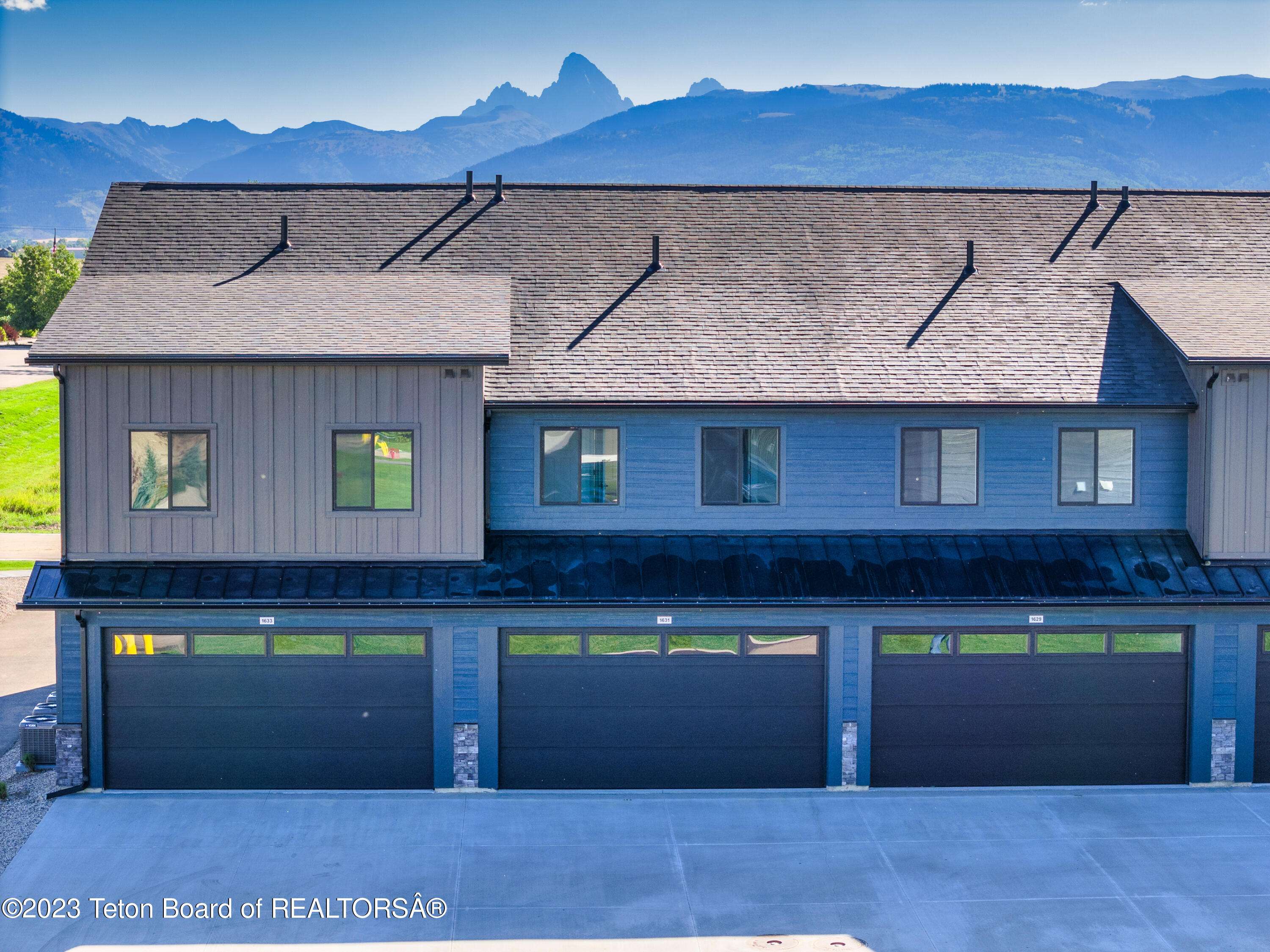 1629 GRINNELL WAY, Driggs, ID 83422