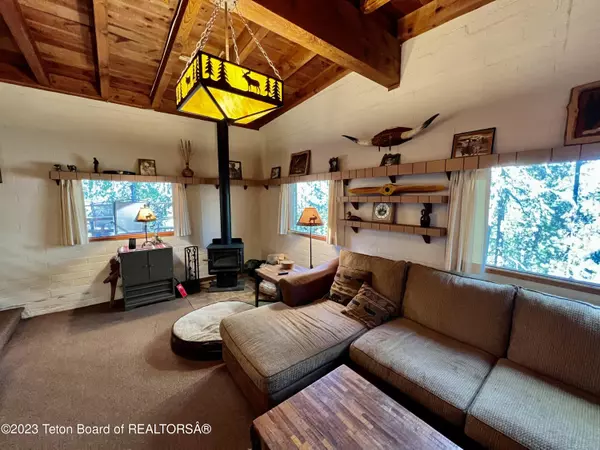 Alpine, WY 83128,415 FOREST ROAD 21