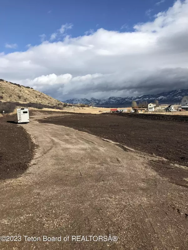 Auburn, WY 83111,2000 STUMP CREEK Road