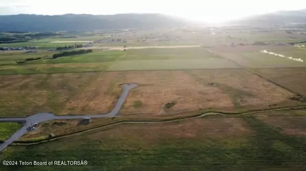 Bedford, WY 83112,ESTATE 2 LOULIE Lane