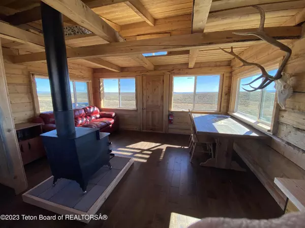 Daniel, WY 83115,12 BEAVER RIDGE Circle