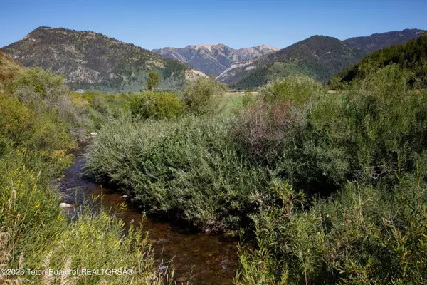 Bedford, WY 83112,2 COLTERS VIEW SUBD