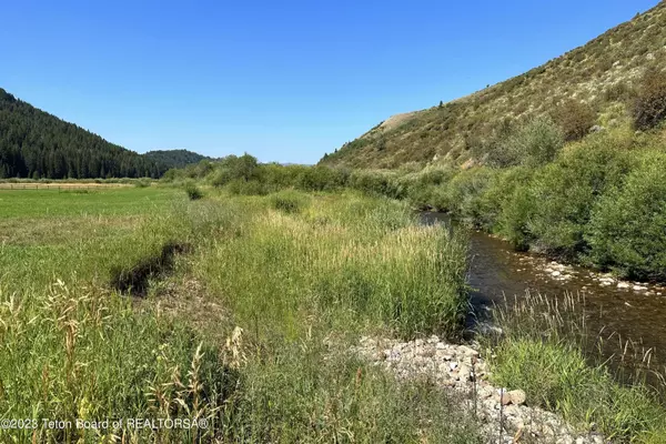 2 COLTERS VIEW SUBD, Bedford, WY 83112