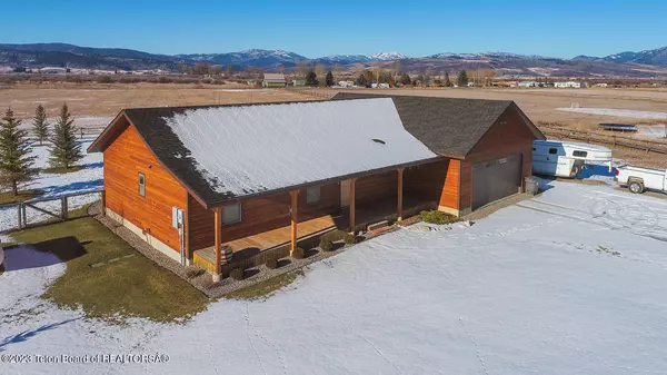 345 RIVER RANCH Loop, Freedom, WY 83120