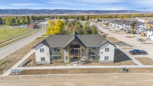 201 E ROSS AVE Avenue #E203, Driggs, ID 83422