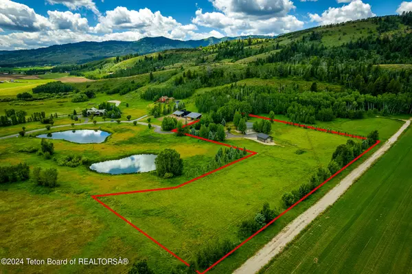 4767 PARADISE SPRINGS Road, Victor, ID 83455