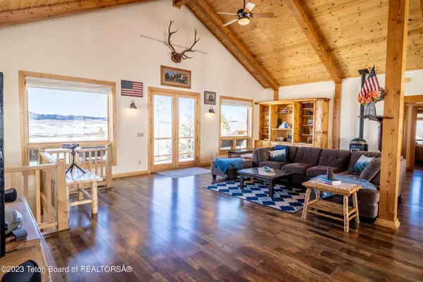 Cora, WY 82925,20 TRAIL RIDE Lane