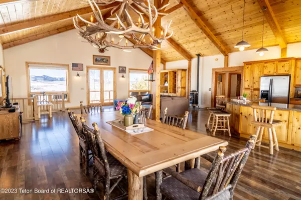 Cora, WY 82925,20 TRAIL RIDE Lane