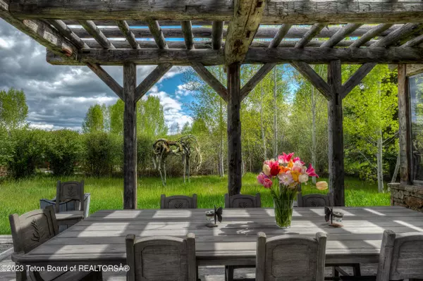 Jackson, WY 83001,2895 3 CREEK Drive