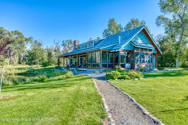 Twin Bridges, MT 59754,270 TUKE Lane