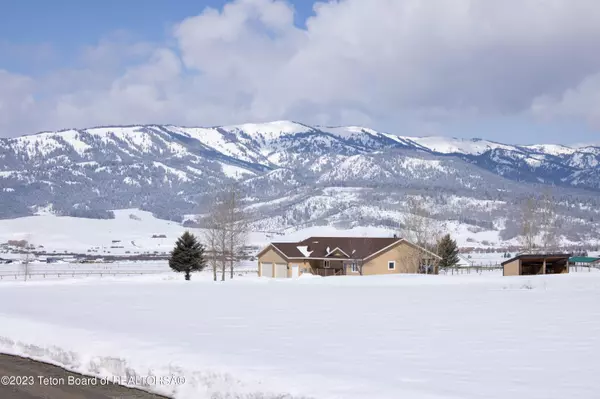 445 PINTO Lane, Etna, WY 83118