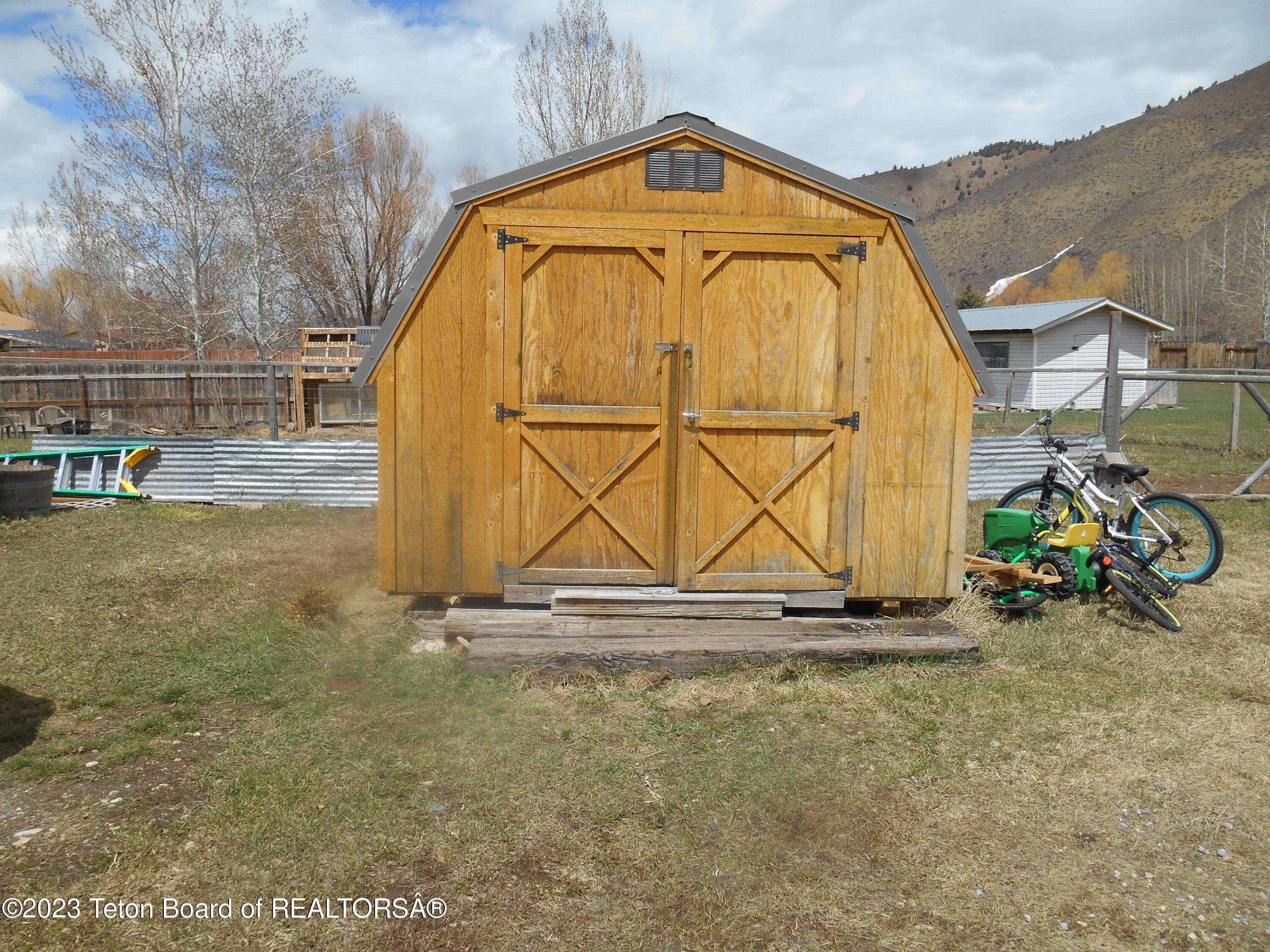 Afton, WY 83110,105 WESTVIEW Drive