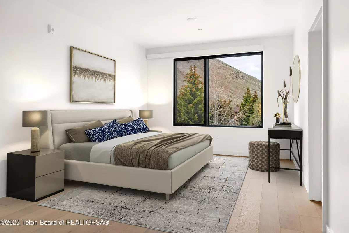 Jackson, WY 83001,440 W KELLY Avenue #2