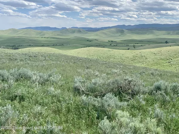 Banner, WY 82832,17 WARBONNET Drive