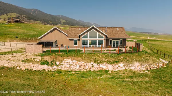 Big Horn, WY 82833,38 RED GRADE Road