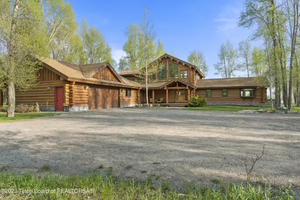 3190 W WILDERNESS Lane, Wilson, WY 83014