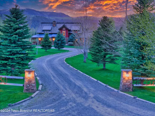 Swan Valley, ID 83449,330 FOX CREEK Road