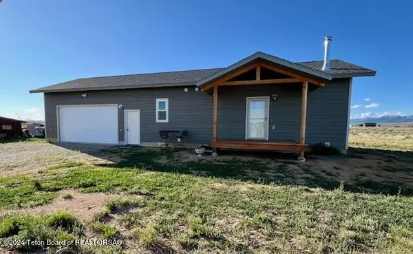 53 BUCK Road, Cora, WY 82925