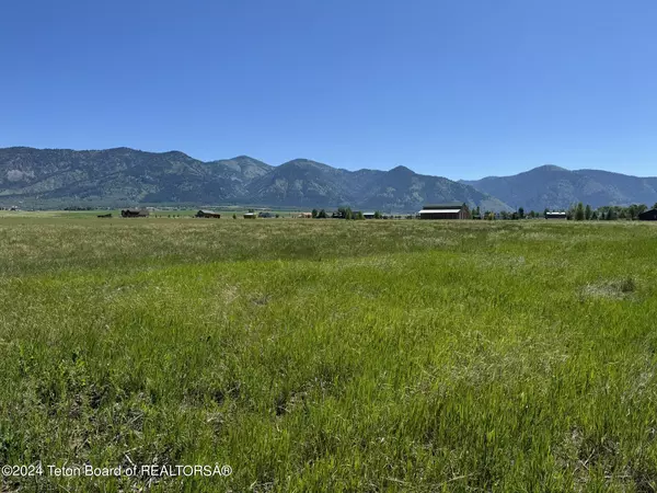 Freedom, WY 83120,LOT 8 ROLLING ACRES