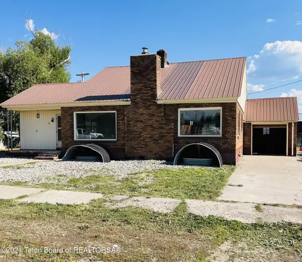 36 W 4TH AVE, Afton, WY 83110