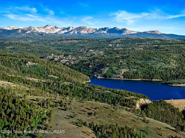 Lander, WY 82520,TRACT 14 S ROCK CREEK RESERVOIR