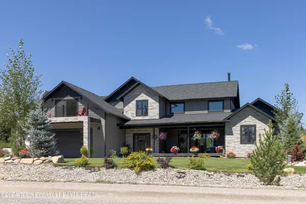 86 CARIBOU FOREST Drive, Alpine, WY 83128