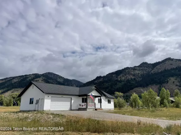 327 PONDEROSA Drive, Star Valley Ranch, WY 83127