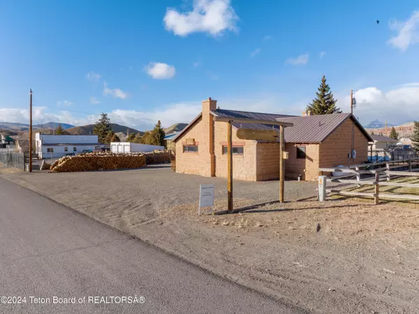 Dubois, WY 82513,312 E RAMSHORN Street