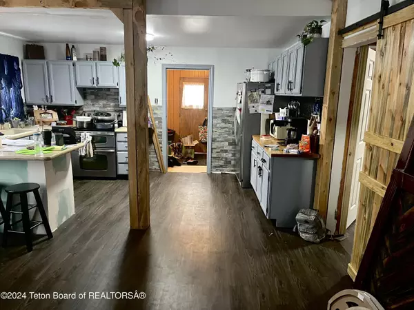 Kemmerer, WY 83101,613 SAGE Avenue