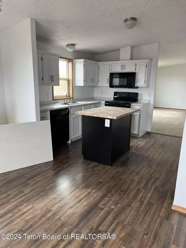 Grover, WY 83122,195 CHAPARRO LN #LOT 7