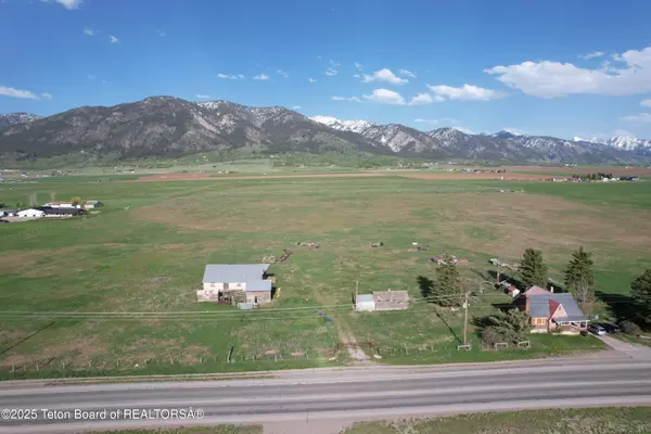 Etna, WY 83118,105762 US-89