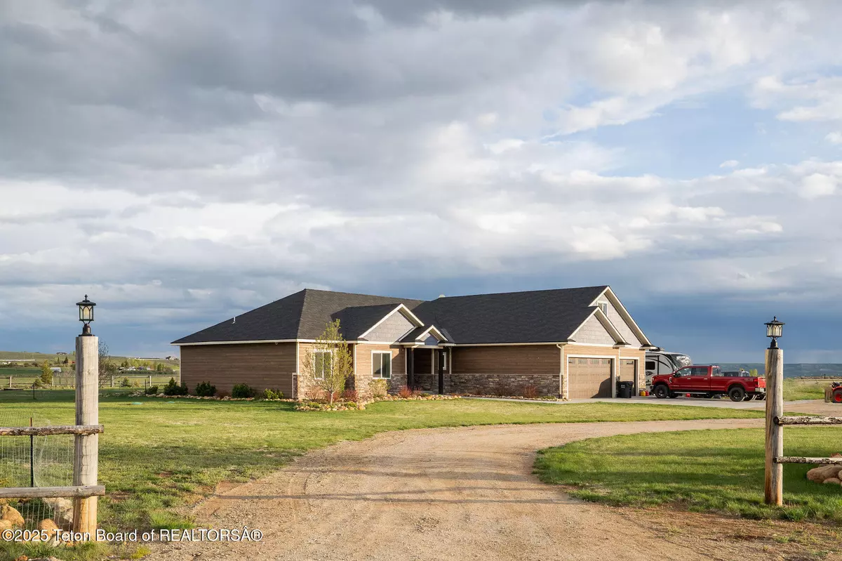 Pinedale, WY 82941,111 HAY MEADOW Drive