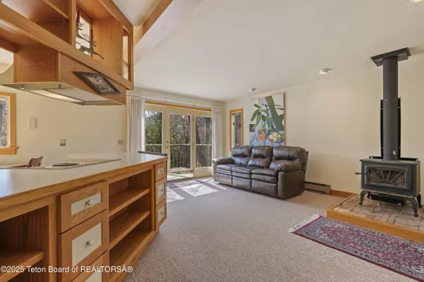 Jackson, WY 83001,1620 E JW Drive