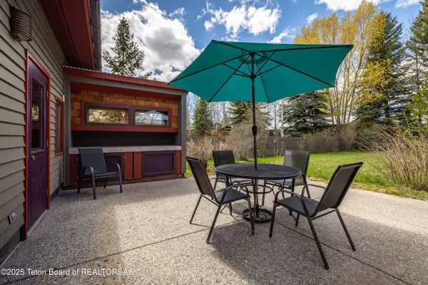 Jackson, WY 83001,1215 W ANGUS Drive