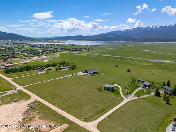 Alpine, WY 83128,169 PALISADES Drive