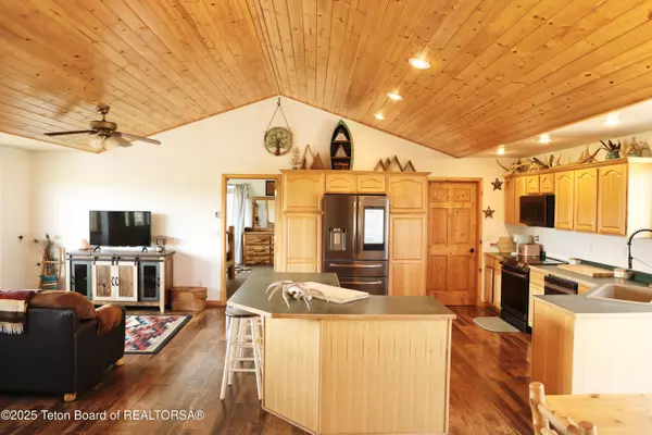 Etna, WY 83118,2073 COUNTY ROAD 109