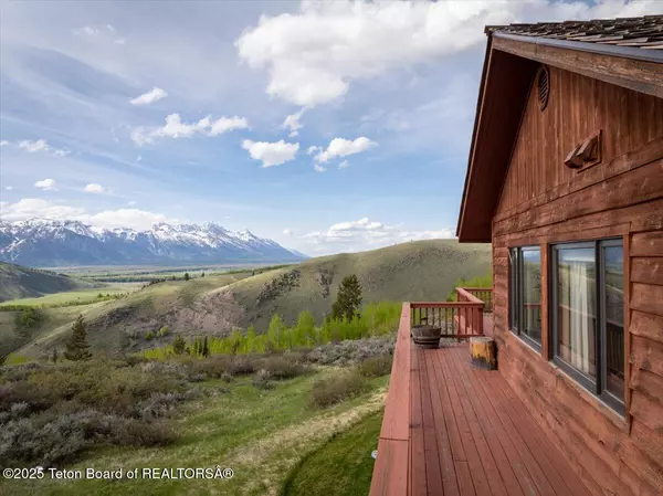 Jackson, WY 83001,195 W WOLF Drive