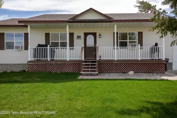 Bedford, WY 83112,10 50 WEST ST