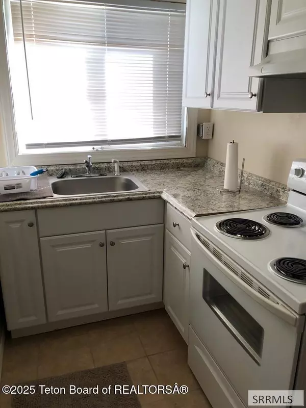 Idaho Falls, ID 83402,218 S WATER Avenue